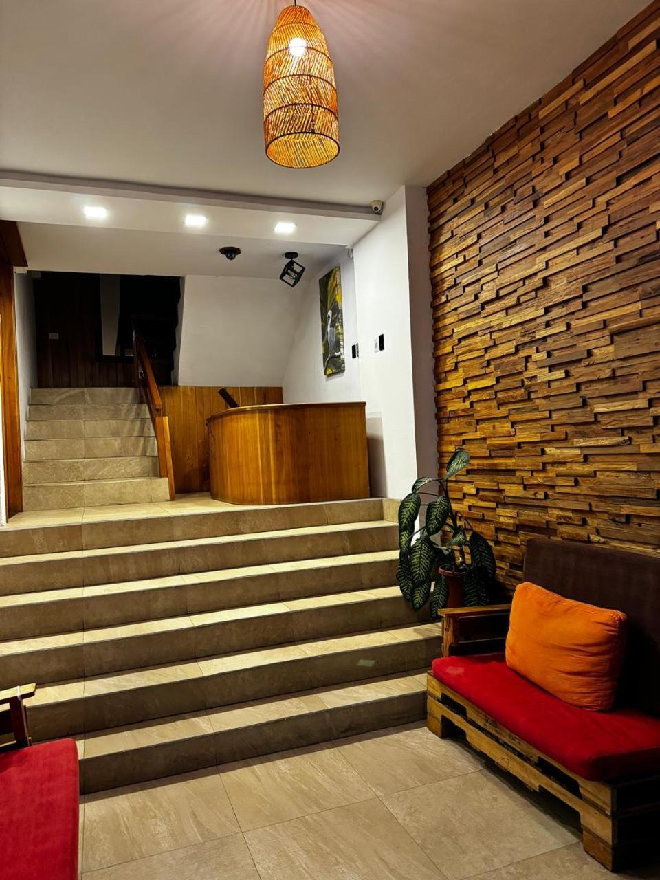 Hostal Muyuyo Пуэрто-Айора Экстерьер фото